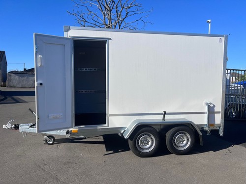 Brand new x 1 8m - brand, 1.8m