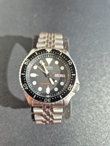 Seiko skx007k 200m automatic - seiko,