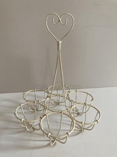 Metal egg holder heart - egg,