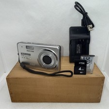 Ricoh Digital Camera R50