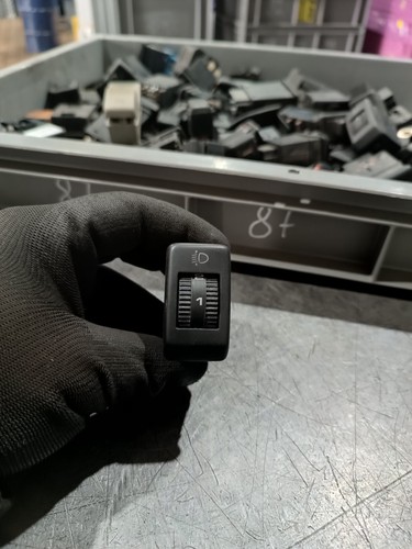 Switch light range adjustment - switch,