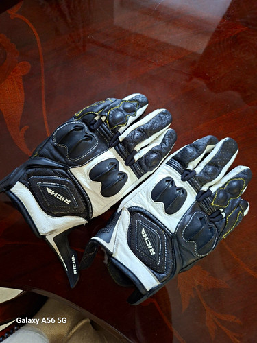 Richa gloves size 8 - richa,