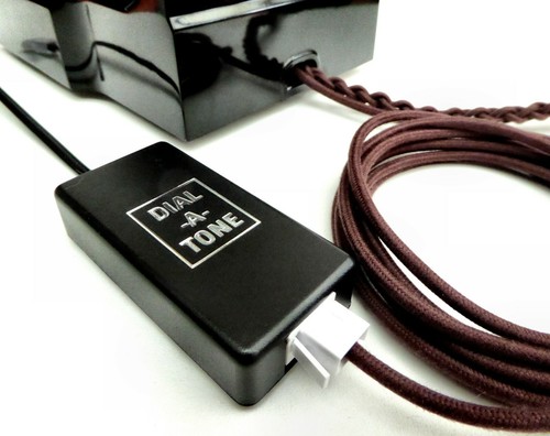 Dial tone pulse to - 'dial-a-tone',