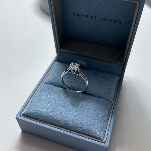 9ct white gold 25ct diamond - gold, 0.25ct