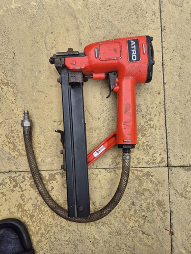 Atro roofing stapler air power - stapler,