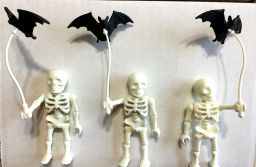 Playmobil skeletons with - playmobil,skeletons,