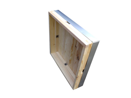 Beehive roof for national - beehive, a