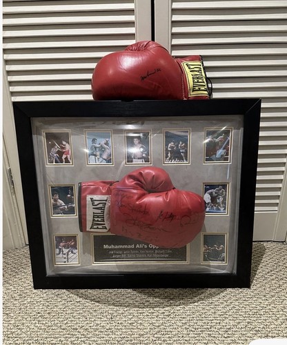 Mohamed ali signed glove - mohamed,