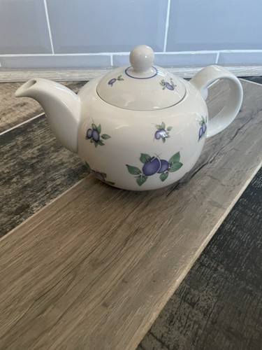 Royal doulton blueberry - royal,