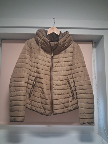 Gold beige colour padded - gold/,