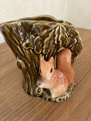 Sylvac squirrel and - sylvac,