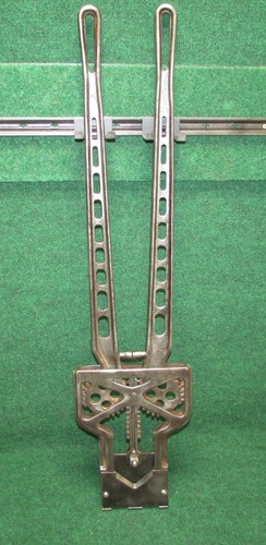 Vtg antique dehorning - dehorning, cattle