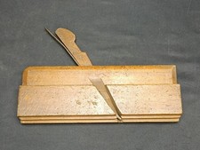 Antique Malloch Moulding Wood Plane Curved Woodworking Hand Tools