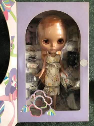 Neo blythe mademoiselle - blythe,