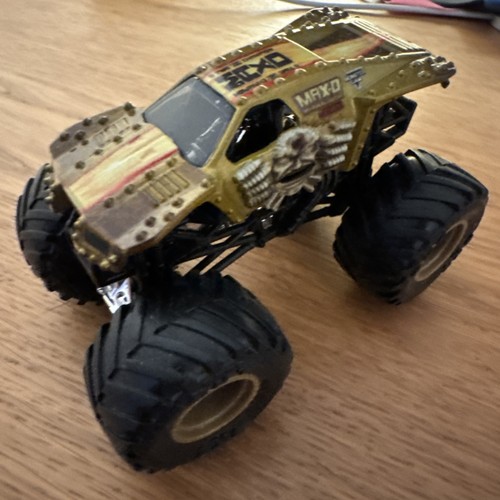 Rare hot wheels monster jam - hot,