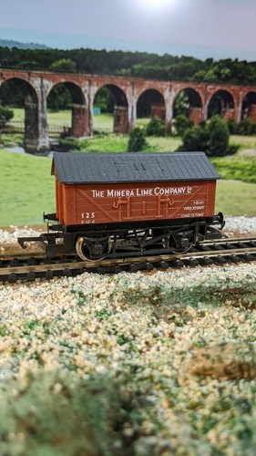 Vintage hornby gauge model - vintage,