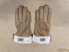 UGG Australia Gloves sheepskin