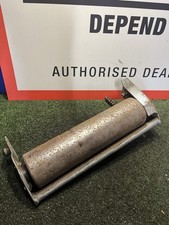 1 X Honda HRX426 Petrol Lawnmower Rear Roller Assembly