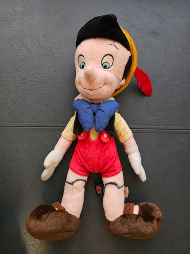 Disney classics pinocchio - disney,
