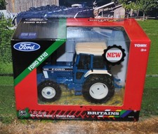 BRITAINS NEW 1/32 FORD 8210
