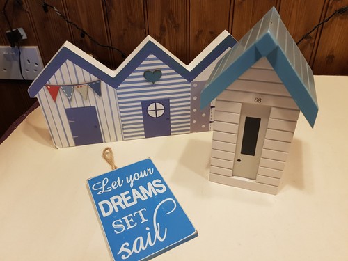 Wooden beach hut money - beach, box