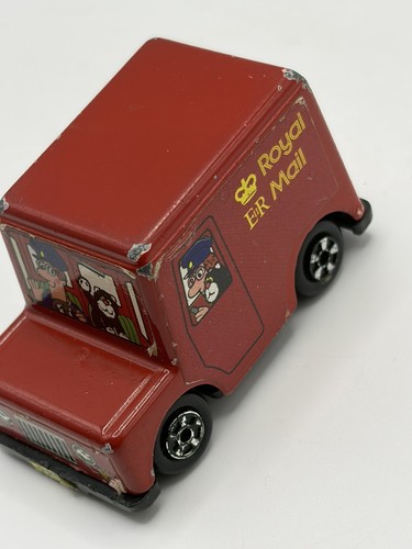Vintage etrl postman pat toy - etrl,