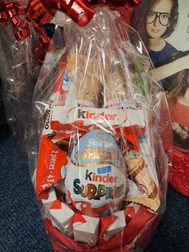Chocolate bouquet kinder bueno - chocolate,