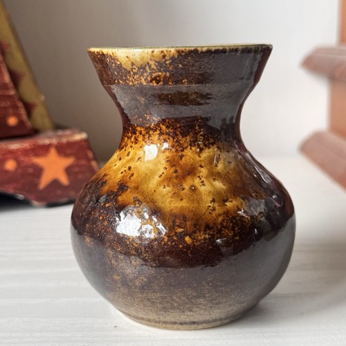 Vintage studio pottery small - studio,