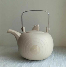 Hornsea Pottery Concept Cream Swan Lake Teapot 2 Pint Capacity