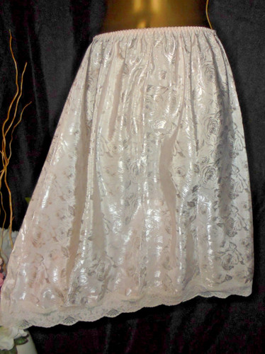 Stunning silky satin half - satin,