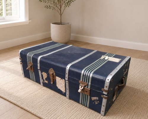 Vintage 1930s travel steamer - 1930s,