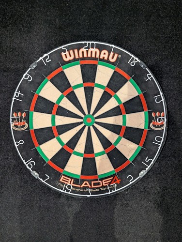 Winmau blade dartboard - blade, 4