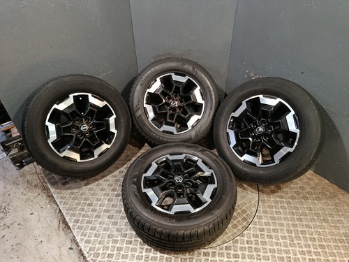 Nissan navara np300 3 - nissan, 2.3