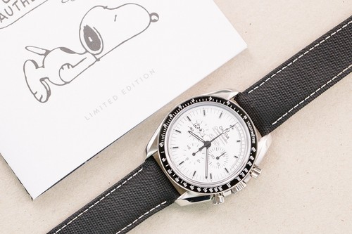 Omega speedmaster snoopy 45th - omega,