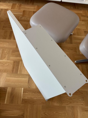 Vitsoe 606 desk shelf 90cm - 606,