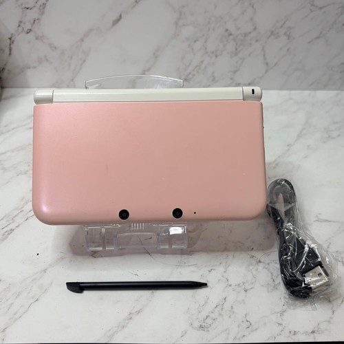 Nintendo 3ds pink console - nintendo,
