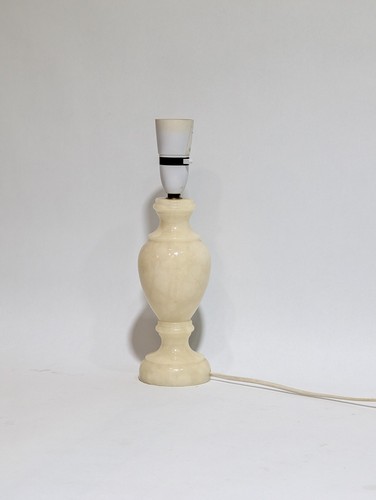 Vintage alabaster table lamp - table,