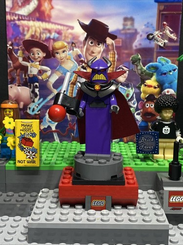 Lego toy story mini figure - story,