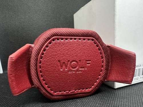 Wolf cub single - cub, watch