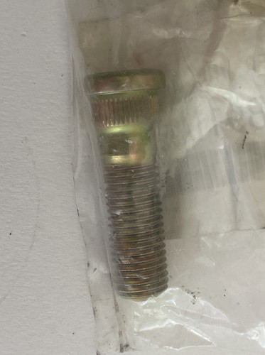 Mitsubishi mb911495 wheel hub - mitsubishi,