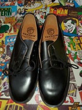 *Mens Black Gibson Shoes Tredair UK 8.5 made in Northampton England NEW Boxed*