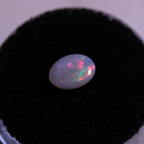 8ct solid australian - 0.8ct,