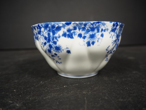 Vintage royal albert - royal, dainty