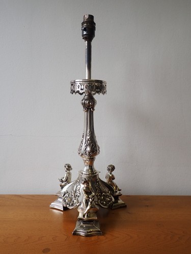 Metal cherub putti - , lamp