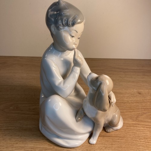 Vintage lladro boy with dog - lladro,