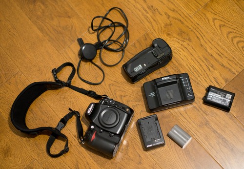 Nikon d700 dslr camera body - nikon,
