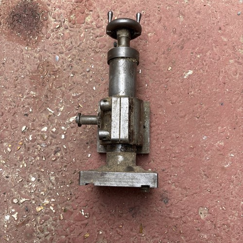 Milling attachment for - attachment,
