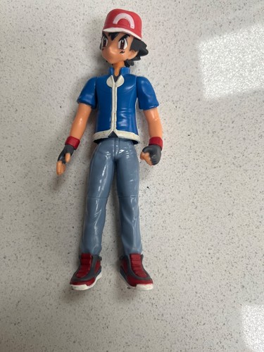 Ash pokemon tomy figure 75 - ash,