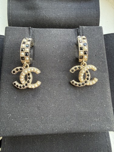 Chanel drop earrings - chanel, cc