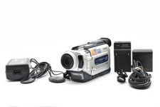 [Japanese ONLY] Sony DCR-TRV17 Digital Handycam Mini DV Camcorder w/case chager